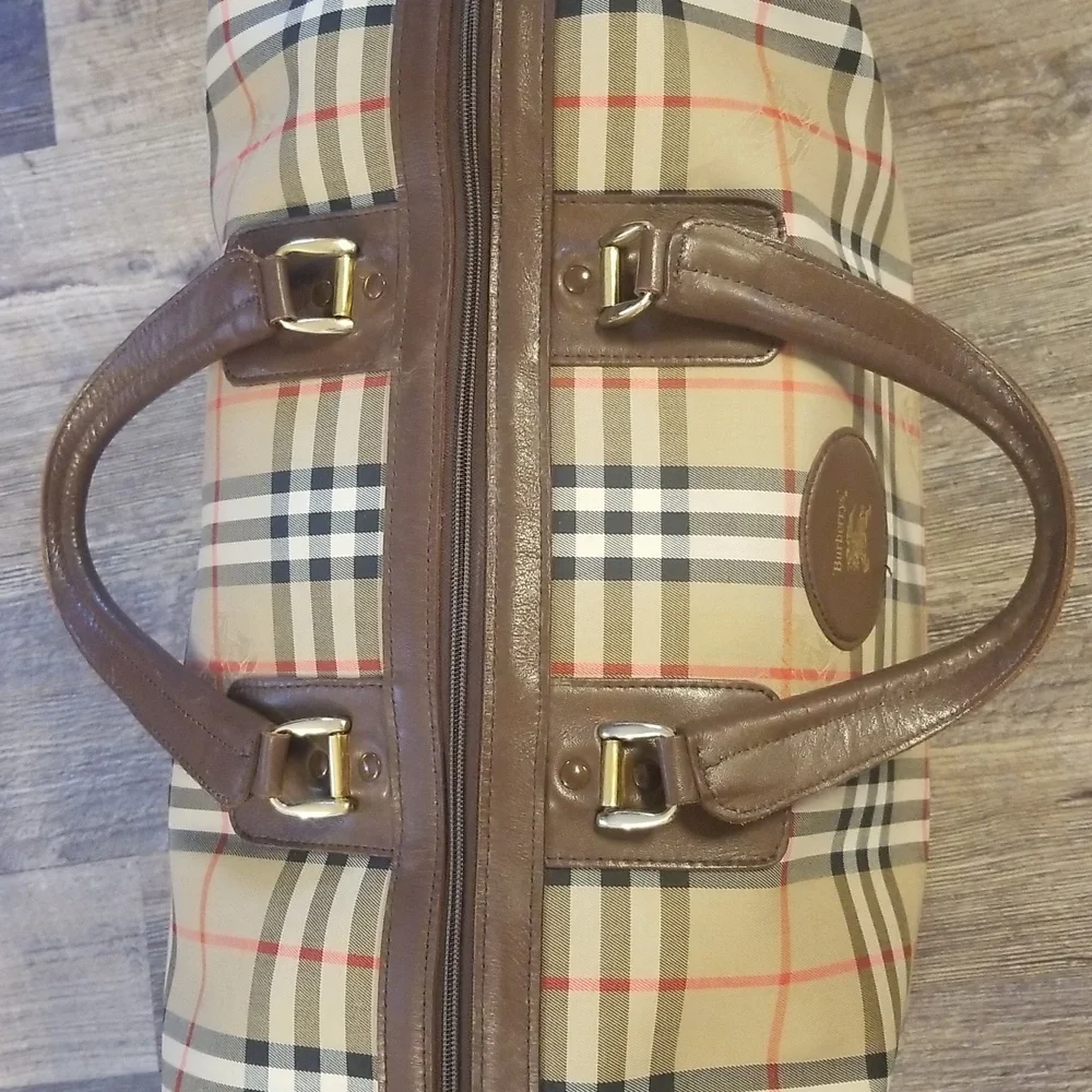 Burberry Nova Check Brown Leather Lock & Key Vintage Duffle Authentication Card